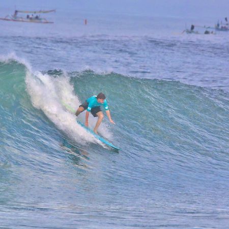 Jungle House - Surf & Stay Pulukan Buitenkant foto