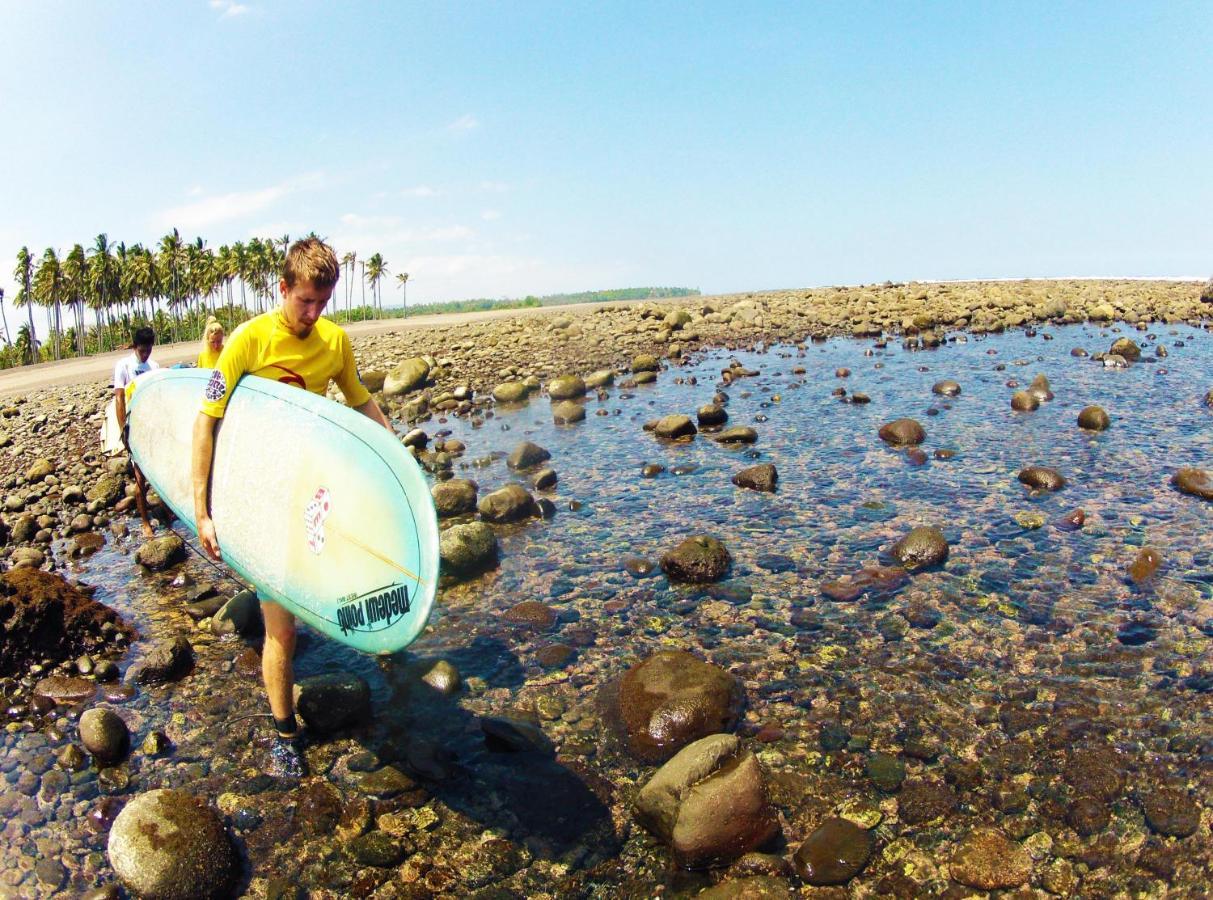 Jungle House - Surf & Stay Pulukan Buitenkant foto